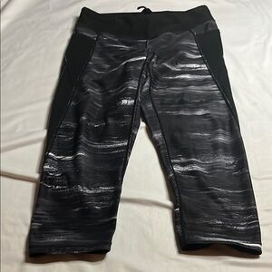 Lucy Athletic Capris